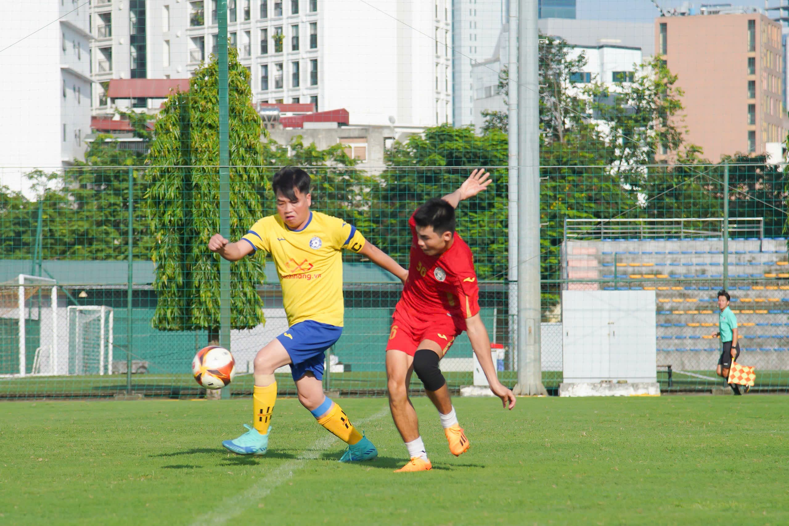Gặp mặt cựu thành viên